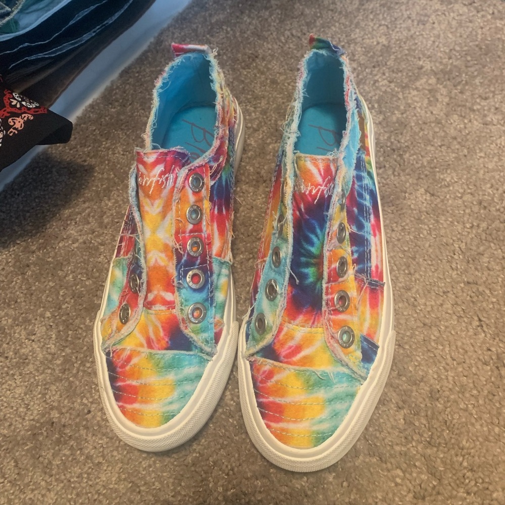 Blowfish the dye shoes